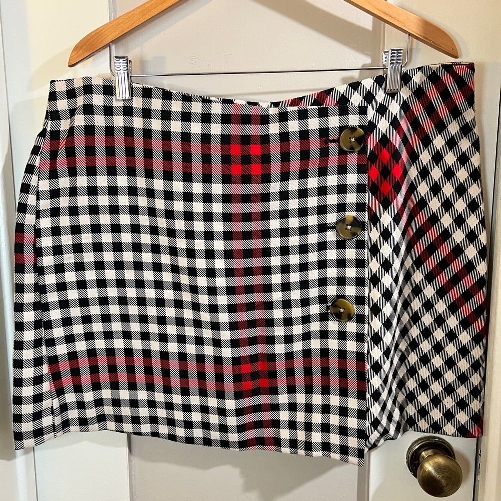 Plaid buttoned Who What Wear mini skirt 18W